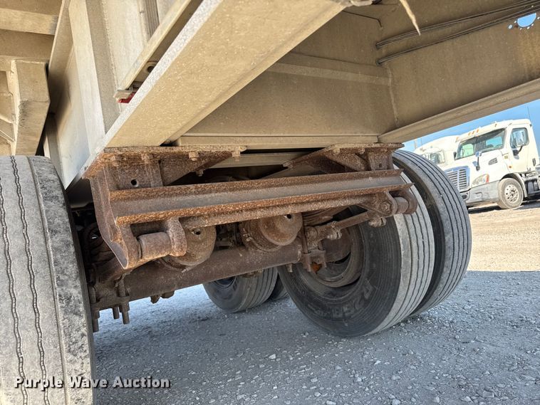 image for item OE9601 1990 Ravens end dump trailer
