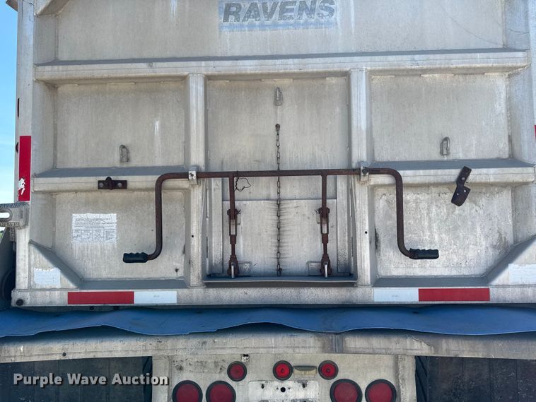 image for item OE9601 1990 Ravens end dump trailer