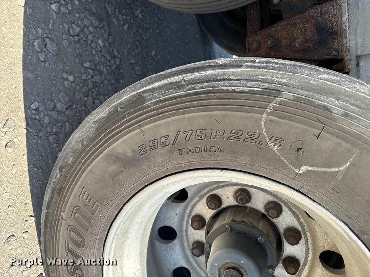 image for item OE9601 1990 Ravens end dump trailer