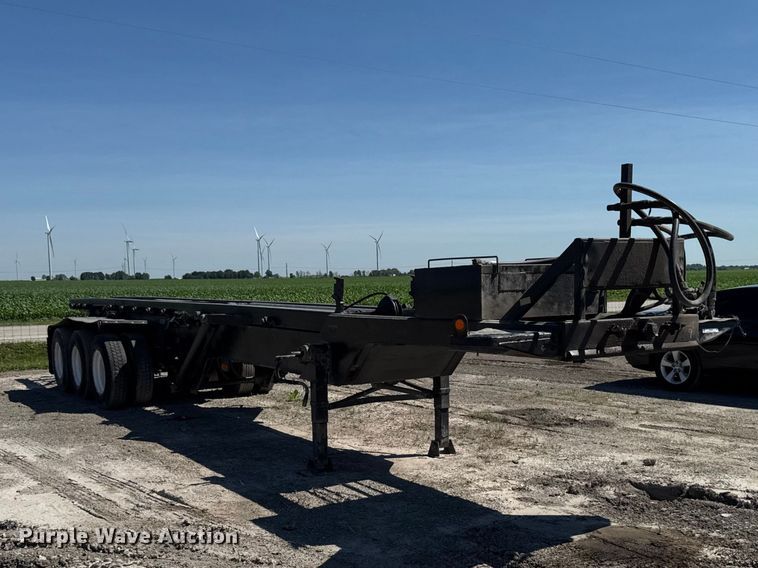 image for item OE9603 1989 Galbreath container trailer