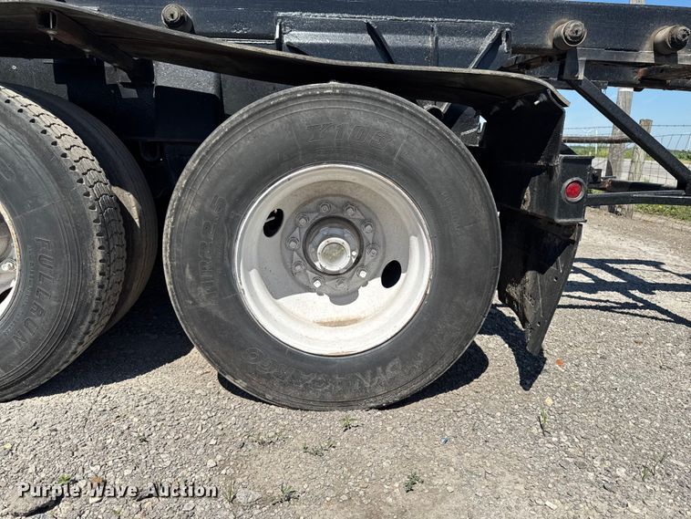 image for item OE9603 1989 Galbreath container trailer