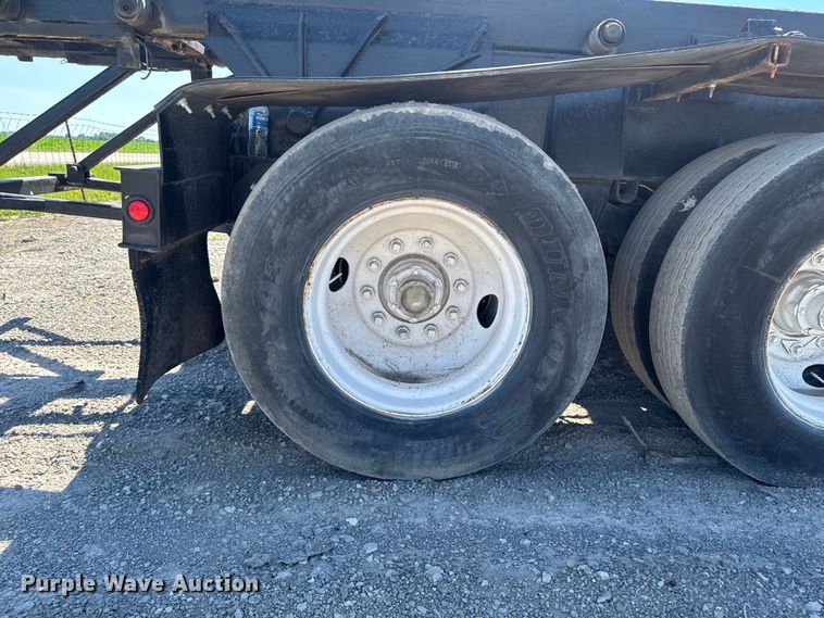 image for item OE9603 1989 Galbreath container trailer