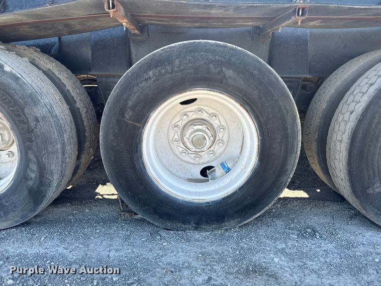 image for item OE9603 1989 Galbreath container trailer