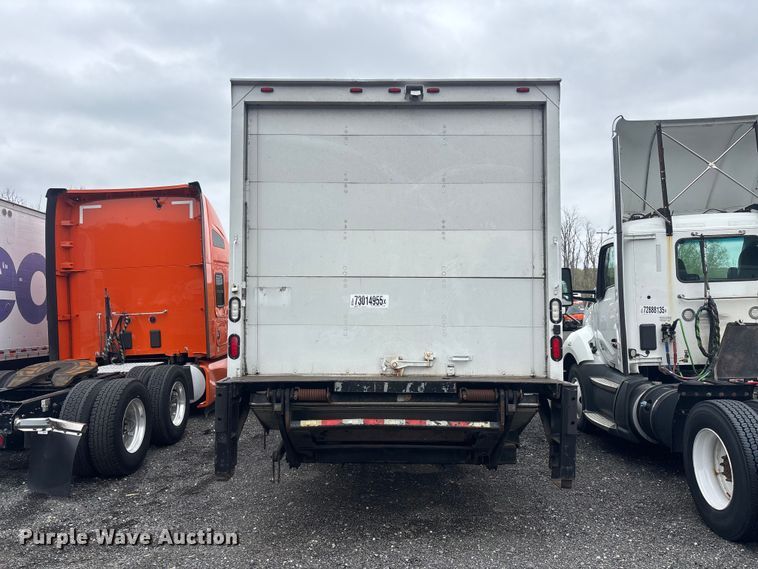 image for item YA1512 2015 Freightliner Business Class M2 box truck