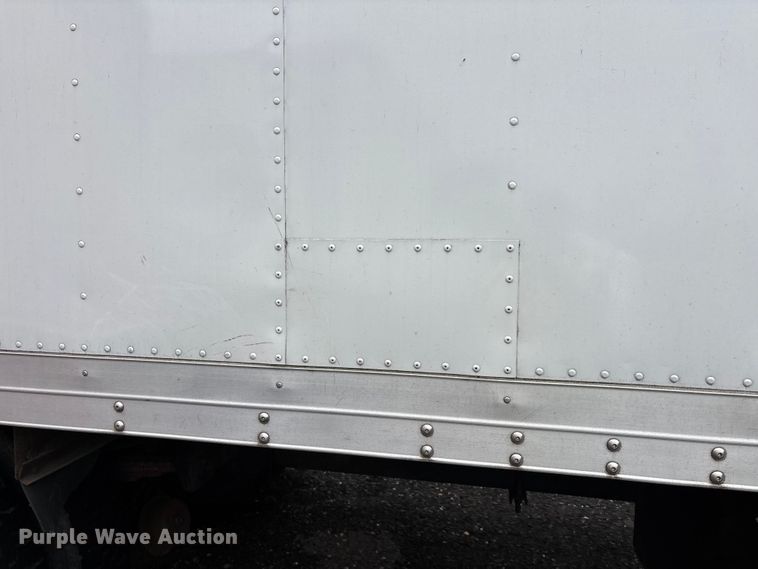 image for item YA1512 2015 Freightliner Business Class M2 box truck
