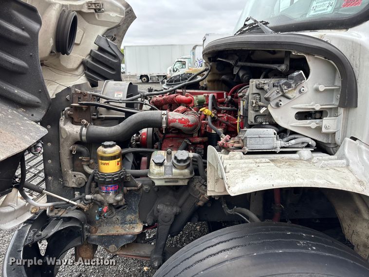 image for item YA1512 2015 Freightliner Business Class M2 box truck
