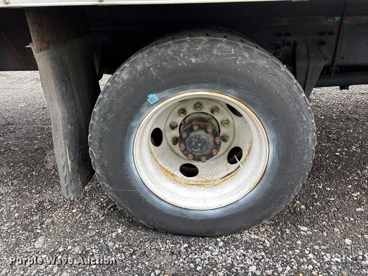 image for item YA1512 2015 Freightliner Business Class M2 box truck