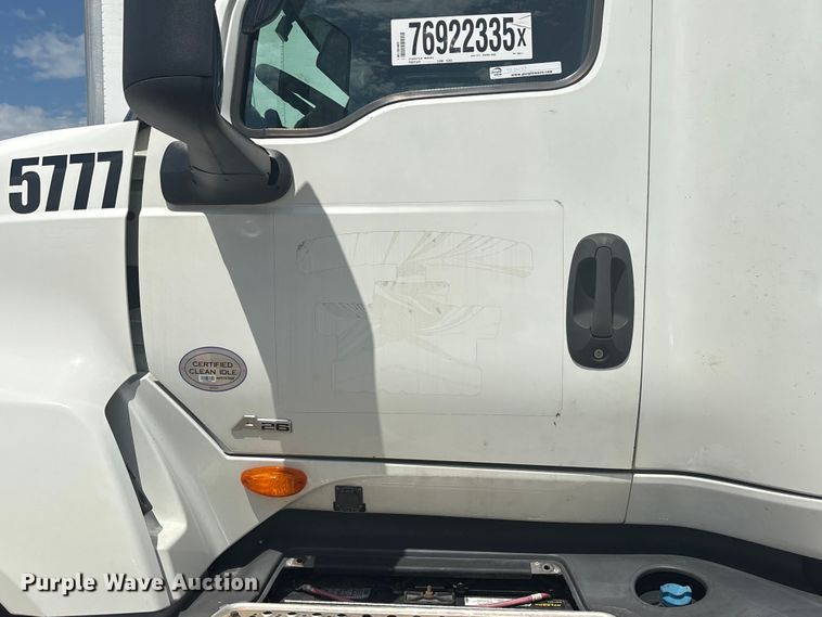 image for item YA2430 2019 International LT625 semi truck