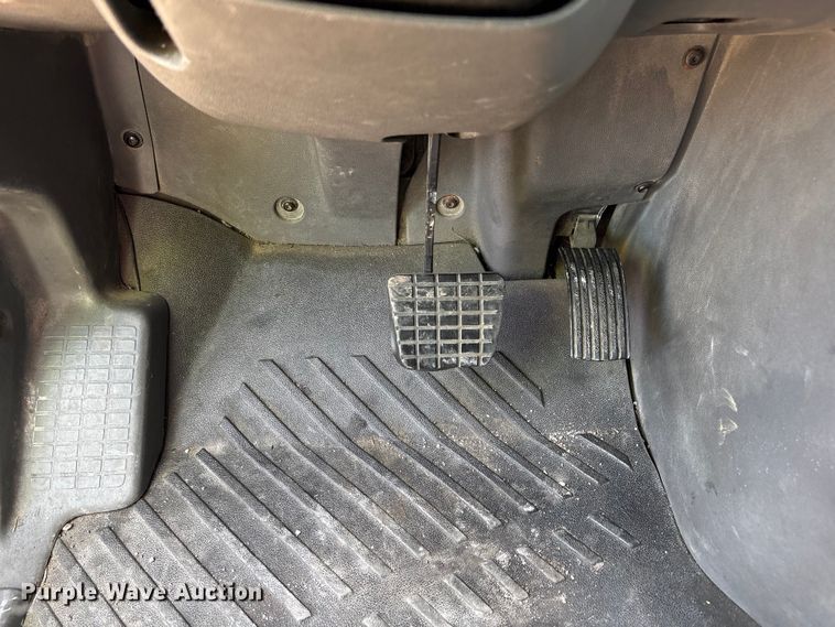 image for item YA2430 2019 International LT625 semi truck