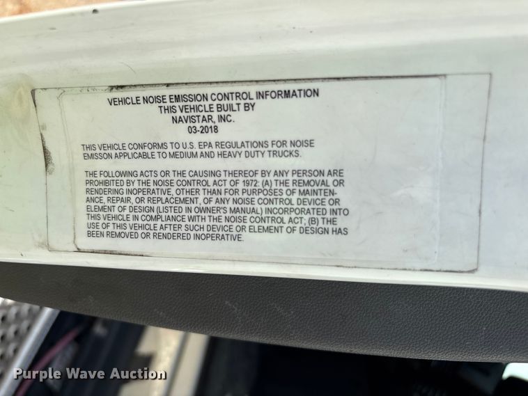 image for item YA2430 2019 International LT625 semi truck