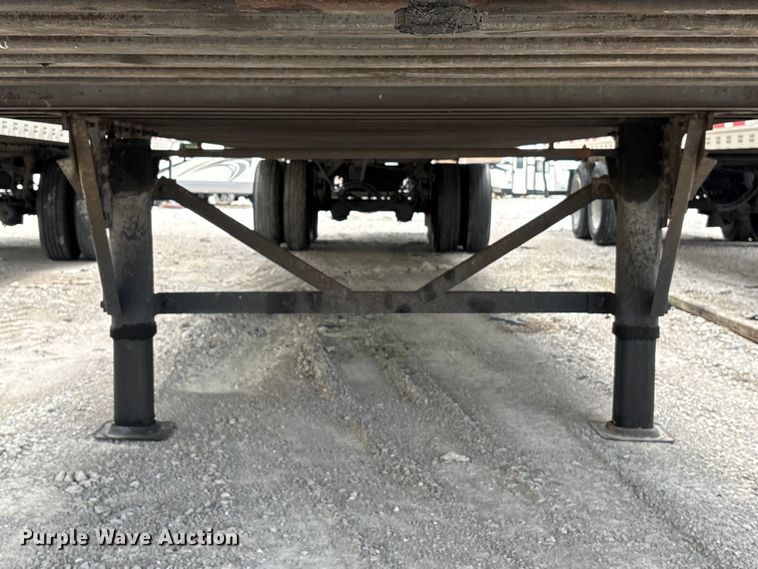 image for item YA2435 2014 Wabash DVHDHPC dry van trailer