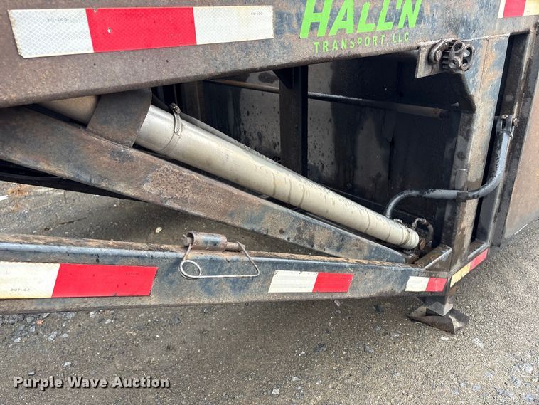 image for item YA2543 2018 Sun Country car carrier