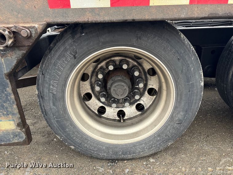 image for item YA2543 2018 Sun Country car carrier