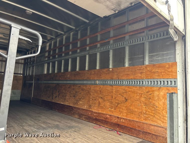image for item YA2677 2016 Freightliner Business Class M2 box truck
