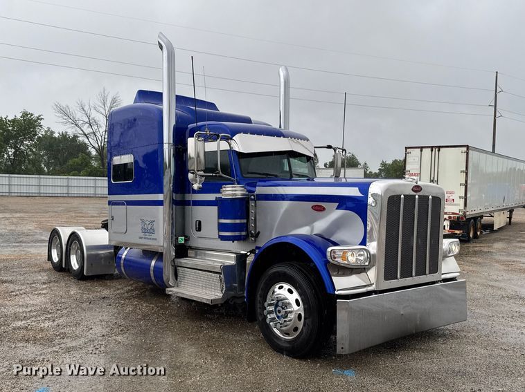 image for item YA2878 2023 Peterbilt 389 semi truck