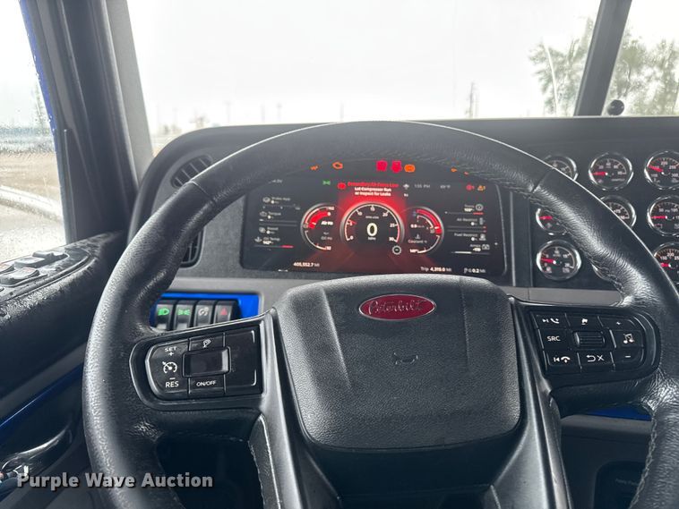 image for item YA2878 2023 Peterbilt 389 semi truck