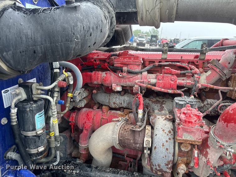 image for item YA2878 2023 Peterbilt 389 semi truck