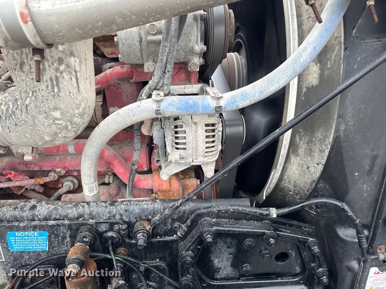 image for item YA2878 2023 Peterbilt 389 semi truck