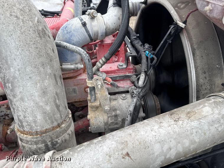 image for item YA2878 2023 Peterbilt 389 semi truck