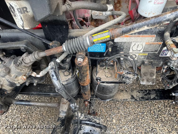 image for item YA2878 2023 Peterbilt 389 semi truck