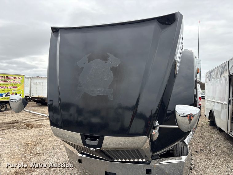 image for item YA2949 2017 Western Star 5700XE semi truck