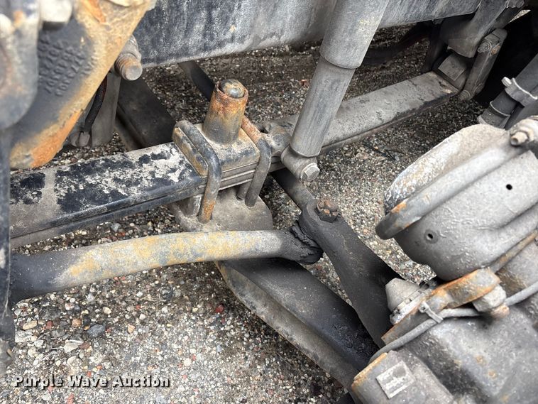 image for item YA2949 2017 Western Star 5700XE semi truck