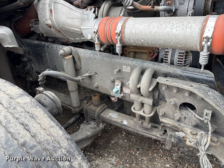 image for item YA2949 2017 Western Star 5700XE semi truck