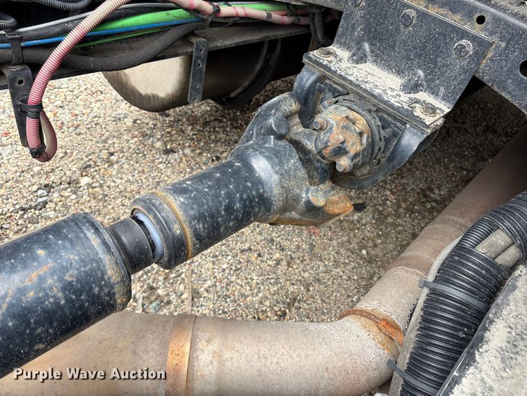 image for item YA2949 2017 Western Star 5700XE semi truck