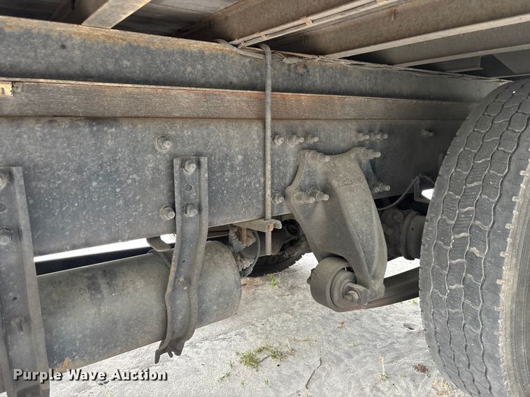 image for item YA2971 2019 Freightliner Business Class M2 box truck
