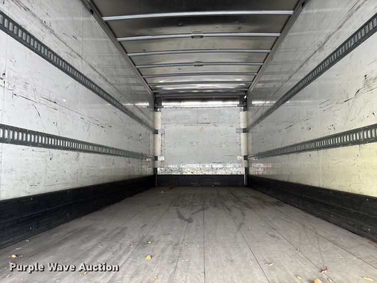 image for item YA2971 2019 Freightliner Business Class M2 box truck