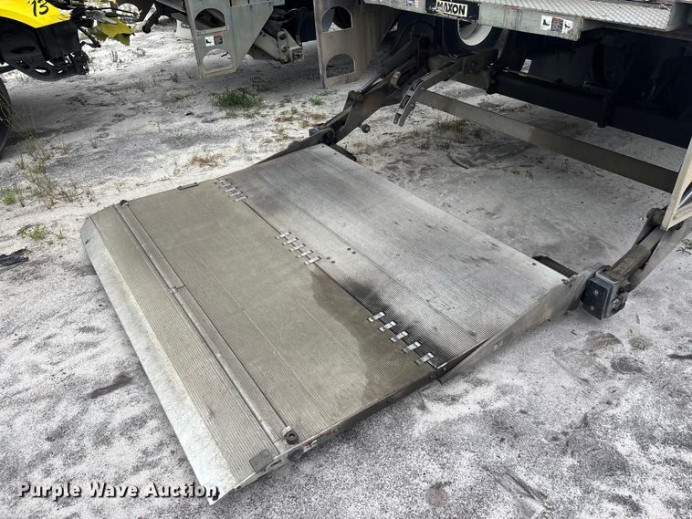 image for item YA2971 2019 Freightliner Business Class M2 box truck