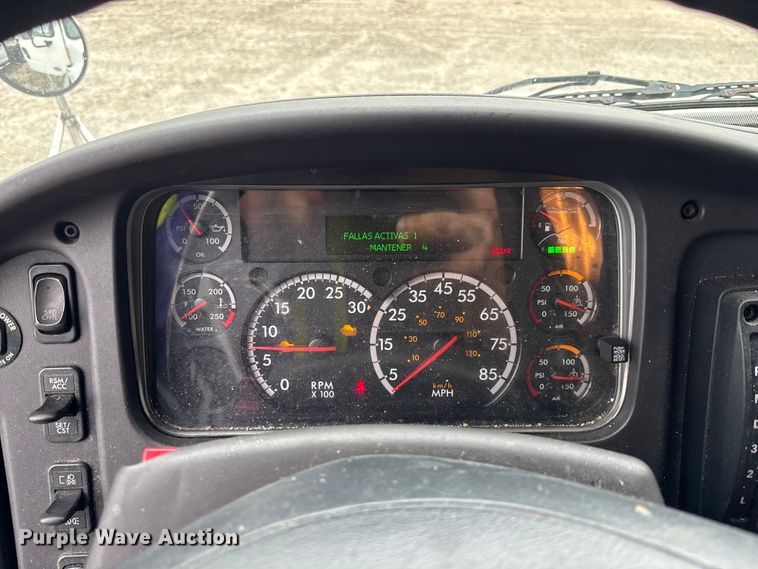 image for item YA2972 2019 Freightliner Business Class M2 box truck