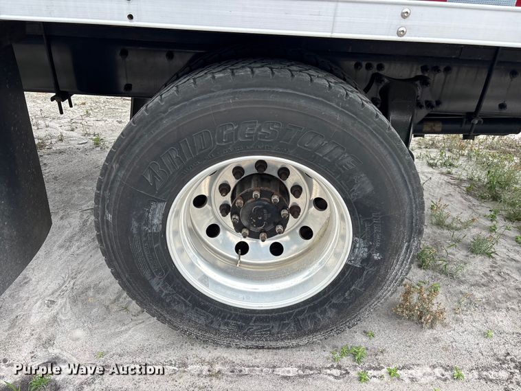 image for item YA2972 2019 Freightliner Business Class M2 box truck