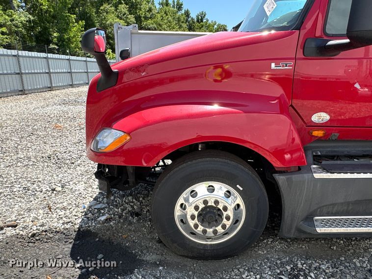 image for item YA3011 2018 International LT625 semi truck