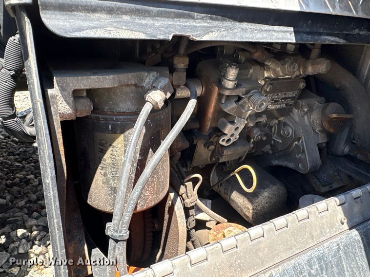 image for item YA3011 2018 International LT625 semi truck