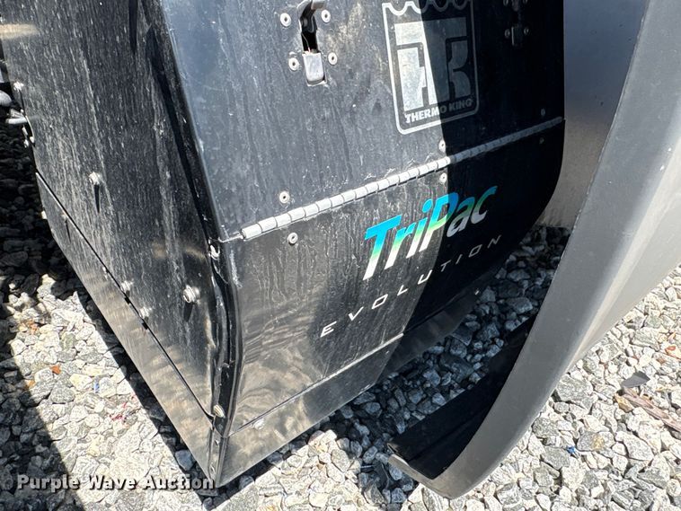 image for item YA3011 2018 International LT625 semi truck