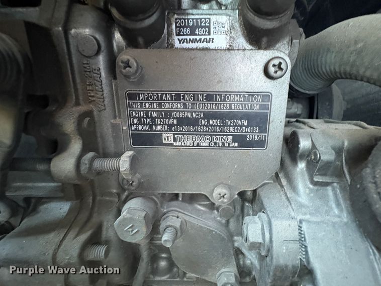 image for item YA3039 2021 Freightliner Cascadia semi truck