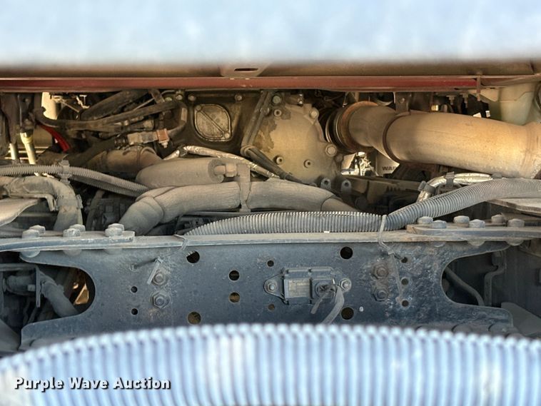image for item YA3039 2021 Freightliner Cascadia semi truck