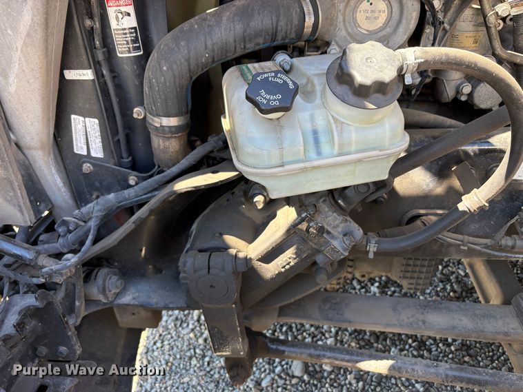 image for item YA3039 2021 Freightliner Cascadia semi truck