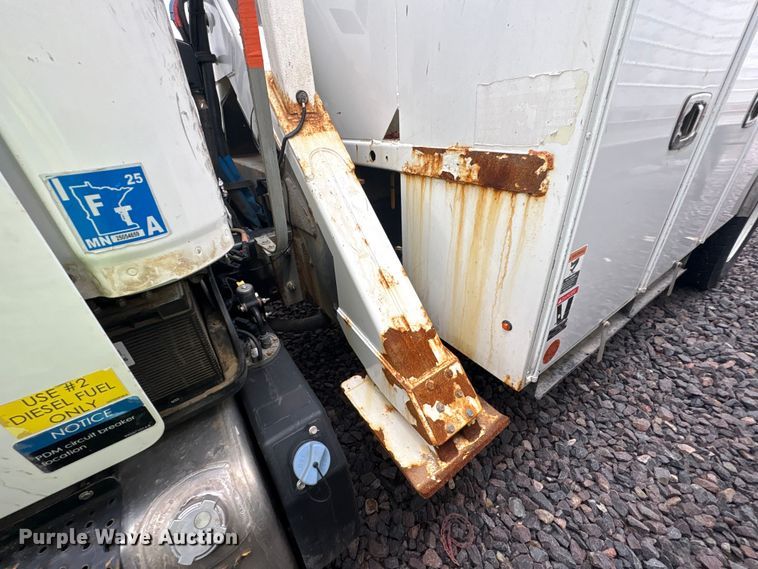image for item YA3168 2020 Freightliner Business Class M2 bucket truck