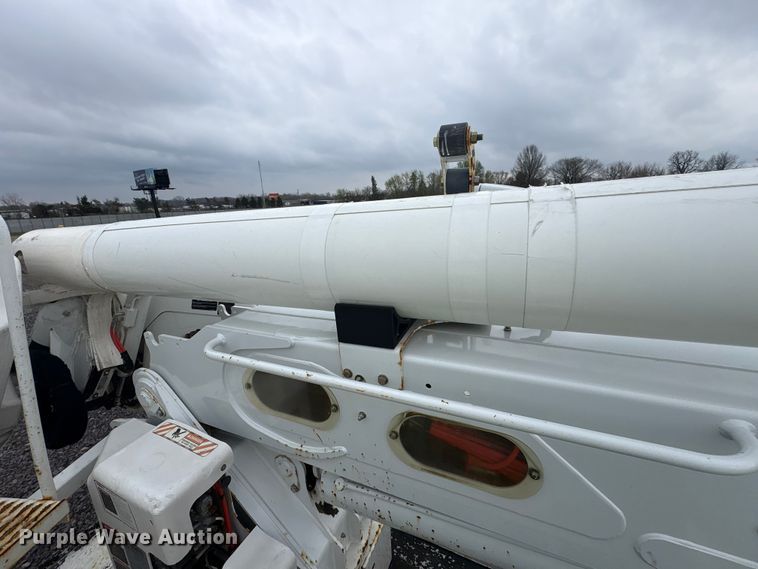 image for item YA3168 2020 Freightliner Business Class M2 bucket truck