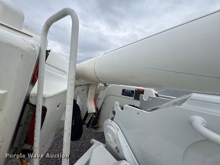 image for item YA3168 2020 Freightliner Business Class M2 bucket truck