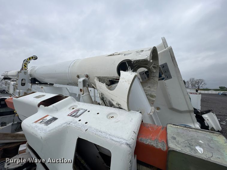 image for item YA3168 2020 Freightliner Business Class M2 bucket truck