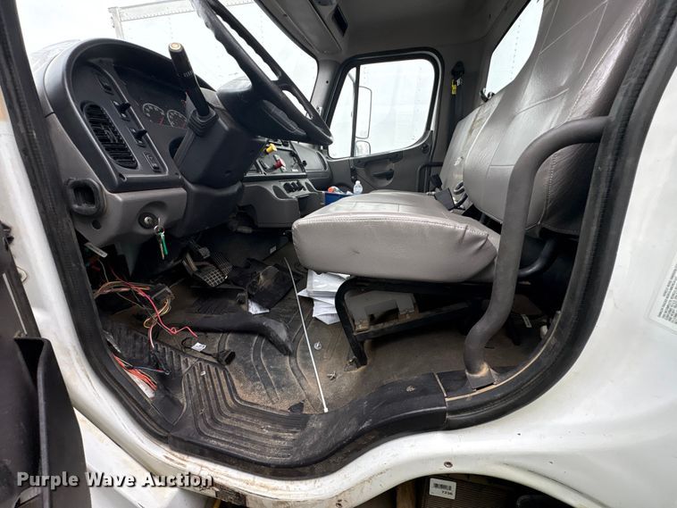 image for item YA3168 2020 Freightliner Business Class M2 bucket truck