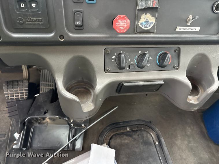 image for item YA3168 2020 Freightliner Business Class M2 bucket truck