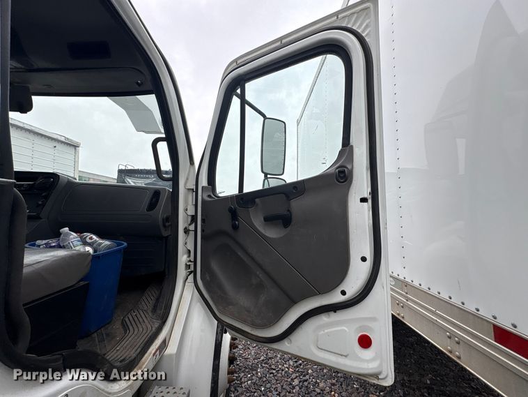 image for item YA3168 2020 Freightliner Business Class M2 bucket truck