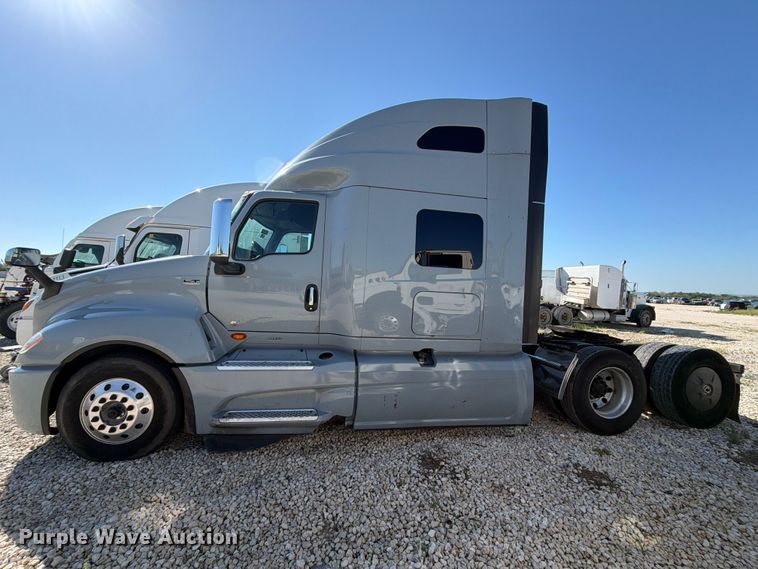 image for item YA3255 2023 International LT625 semi truck