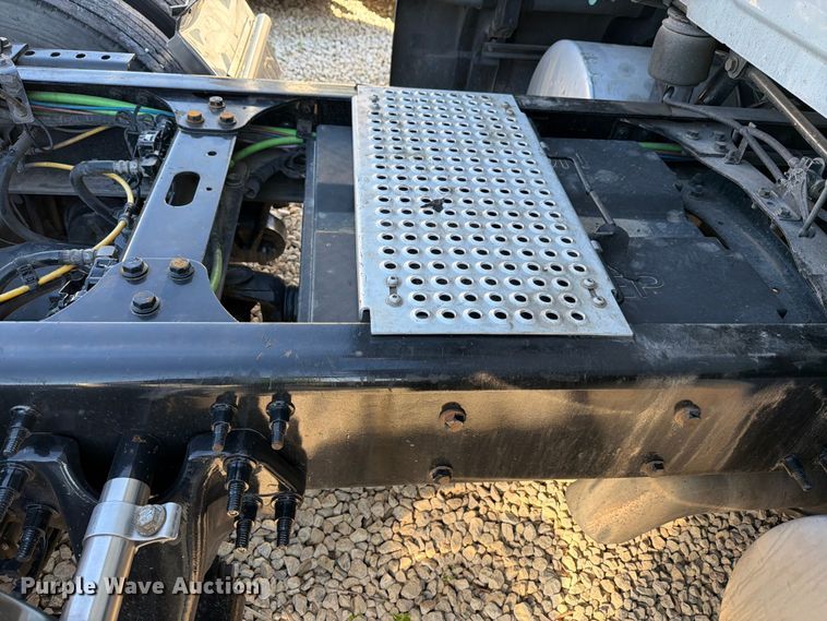 image for item YA3255 2023 International LT625 semi truck