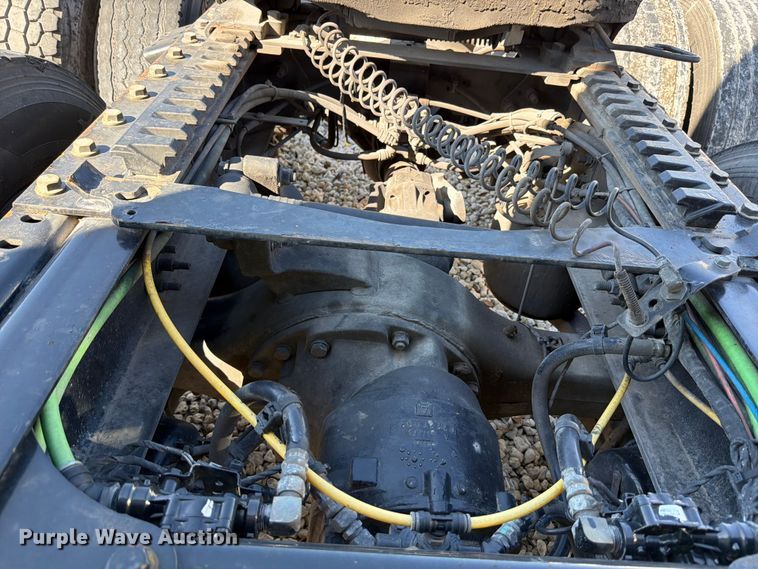 image for item YA3255 2023 International LT625 semi truck