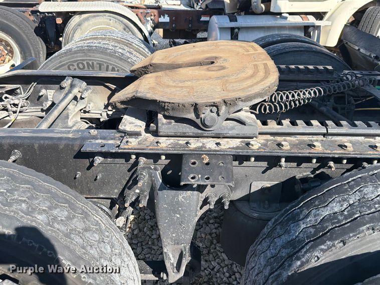 image for item YA3255 2023 International LT625 semi truck